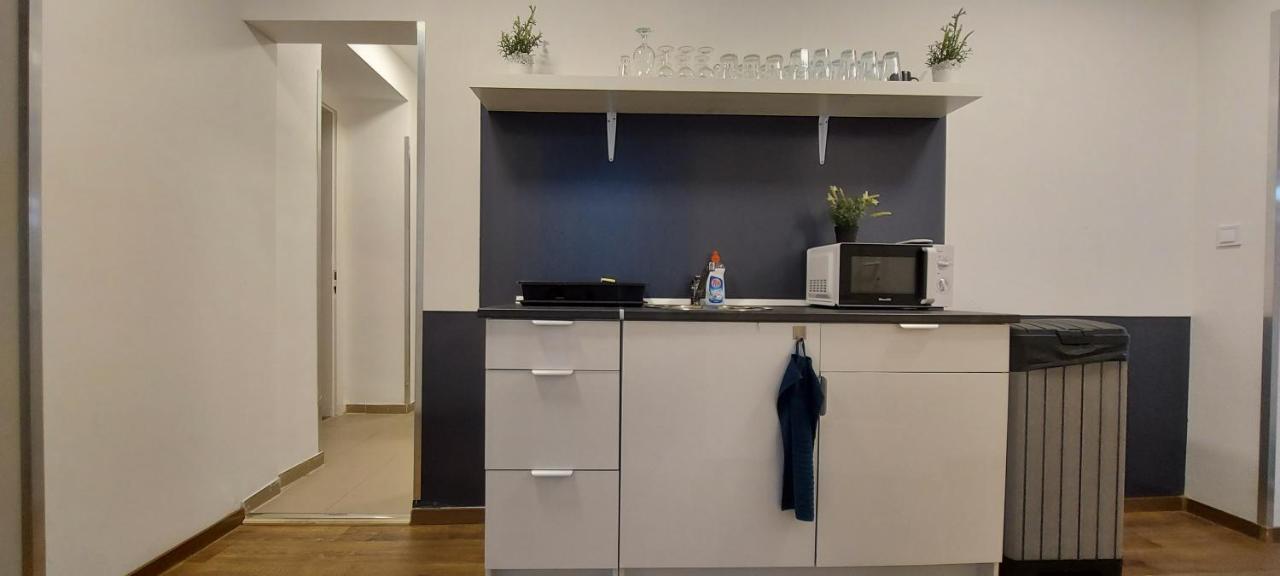 בודפשט K21 Party Apartment Hotel With Inhouse Ruin Pub מראה חיצוני תמונה